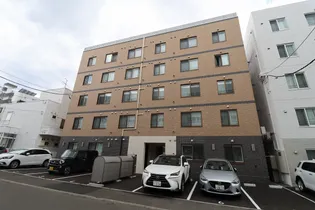 EXCELLENT HOUSE中の島の画像