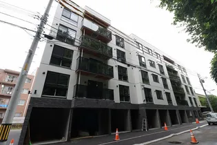 FRANZ TSUKISAMU KOEN【3階】の外観