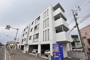 マンダリーノ【2階】の外観