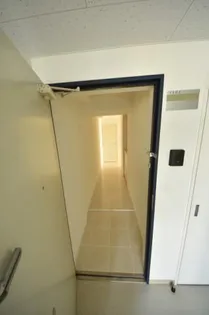 クレア北24条【1103号室】の玄関