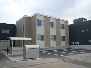 レオパレスバレーコリーヌ【203号室】の外観