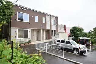 ウエストフィールド宮の丘【1階】の外観