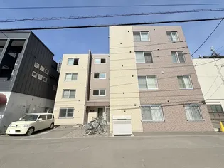 リベルタ桑園【3階】の外観