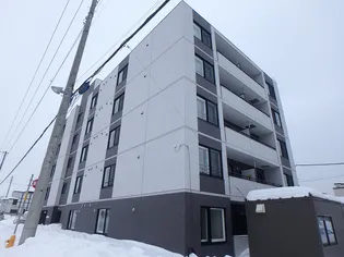 サンアイローヤル’17【2階】の外観