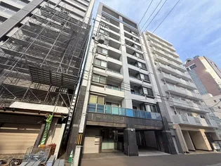 ノヴァ大通の画像