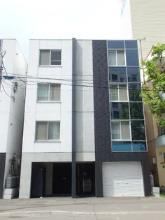 GRANDIR北大前【4階】の外観