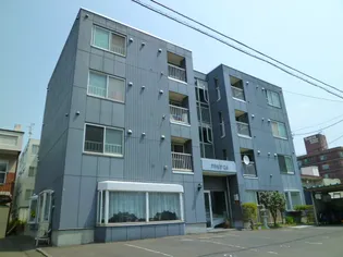 アルピナ24【3階】の外観