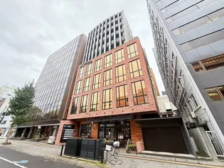 ネオレジデンス【5階】の外観