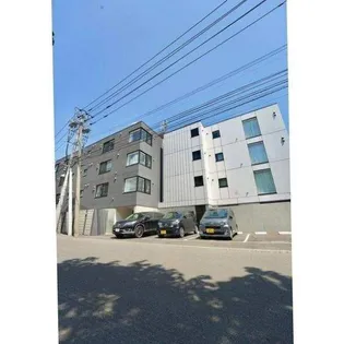 ラフィナート発寒中央【2階】の外観