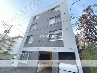 ラフィーネ医大前【3階】の外観