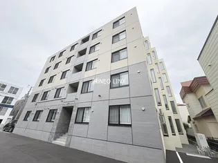 レブニーズ ザ・レジデンス 宮の森【2階】の外観