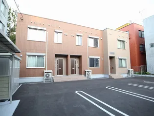 北海道札幌市中央区南七条西9丁目【テラスハウス】の外観