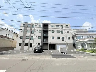 LE CLAIR MINAMIMARUYAMA(ルクレールミナミ【3階】の外観