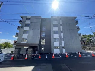 ラピス山の手【4階】の外観