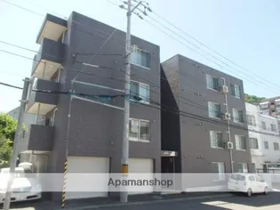 ノーブル円山【101号室】の外観