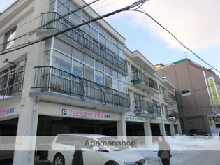 第6ナベビルの画像