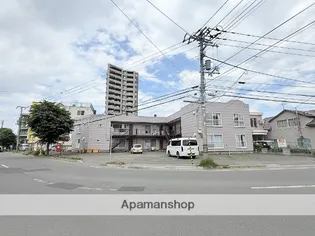 ロイヤルハイツ南14条【2階】の外観