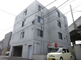 セントベル八軒【2階】の外観