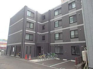 レクザ山鼻【1階】の外観