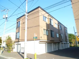 エターナル【105号室】の外観