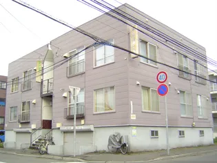 平安マンション【1号室】の外観