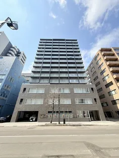 レジディア大通西【4階】の外観