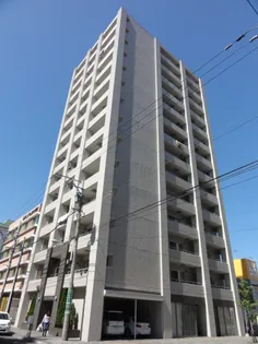 LATOURの画像