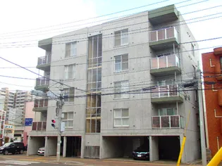 プレジャー桑園【5階】の外観