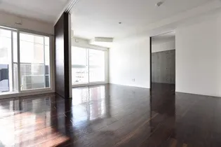 フォレストヒルズB【0206号室】の居間