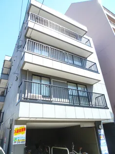 フィオーレ参番館【2階】の外観