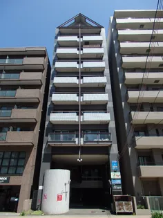 ルーブル16【00605号室】の外観