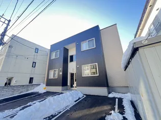 ポレール宮の森の画像