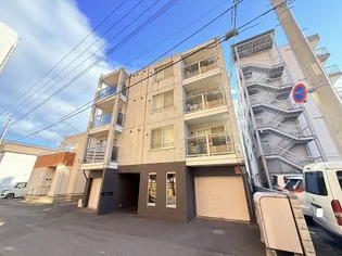 ルジュール中島公園【4階】の外観