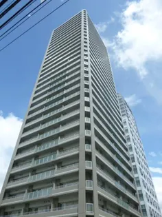 グランドタワー札幌【2階】の外観