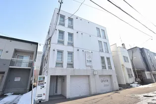 ブランノワール西町南【4階】の外観