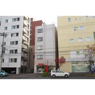 セゾン南1条【3階】の外観