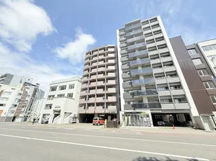 ラ・ポルタ北一条【3階】の外観