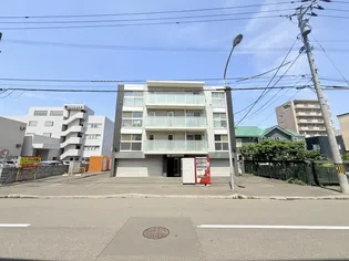 REGULUS桑園【3階】の外観