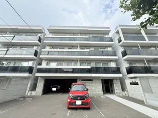 ヴィラアーバーナ桑園【4階】の外観