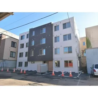 セレーノ南11条【4階】の外観