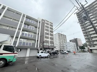 ワイズパーク【6階】の外観