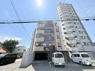 DOLCE FUSHIMI【5階】の外観