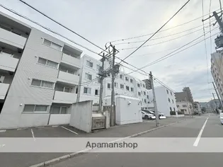 ライオンズマンション円山【4階】の外観