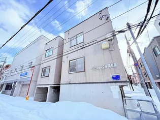 ルーブル南5条【101号室】の外観