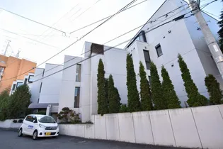 フラット宮ヶ丘【2階】の外観