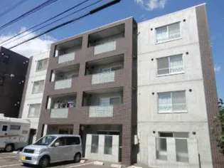 リヴェール元町【1階】の外観