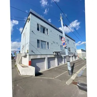 イーストステージU【2階】の外観