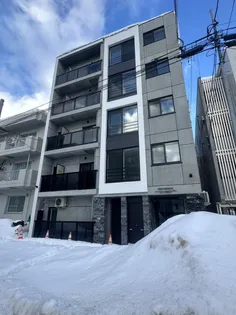 レジデンス北18条【5階】の外観