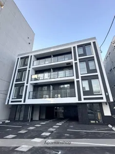 メニーズコート創成プレミアの画像