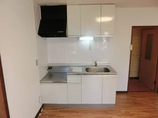 メゾンシャングリラ【201号室】の内装